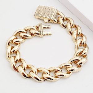 Ka's bracelet