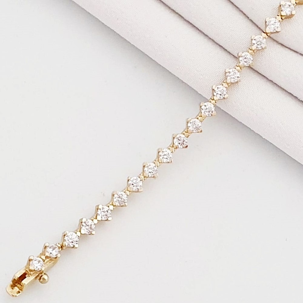 Cindaria bracelet